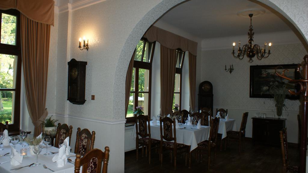 Palac Poraj Wicko  Exterior foto